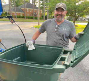 Trash Bin Cleaning